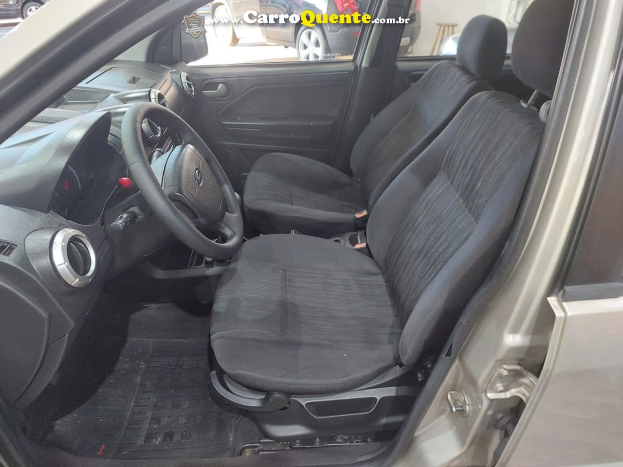 FORD   ECOSPORT XLT FREESTYLE 1.6 FLEX 8V 5P   PRATA 2008 1.6 FLEX - Loja