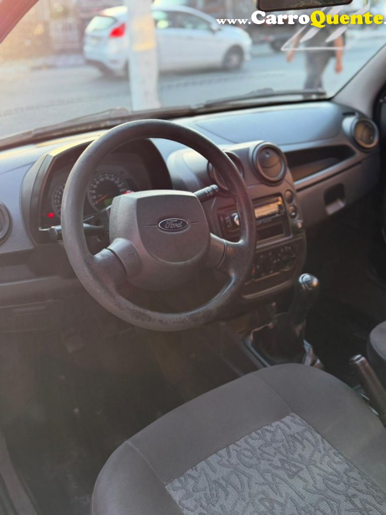 FORD   KA 1.0 8V1.0 8V ST FLEX 3P   PRETO 2011 1.0 FLEX - Loja