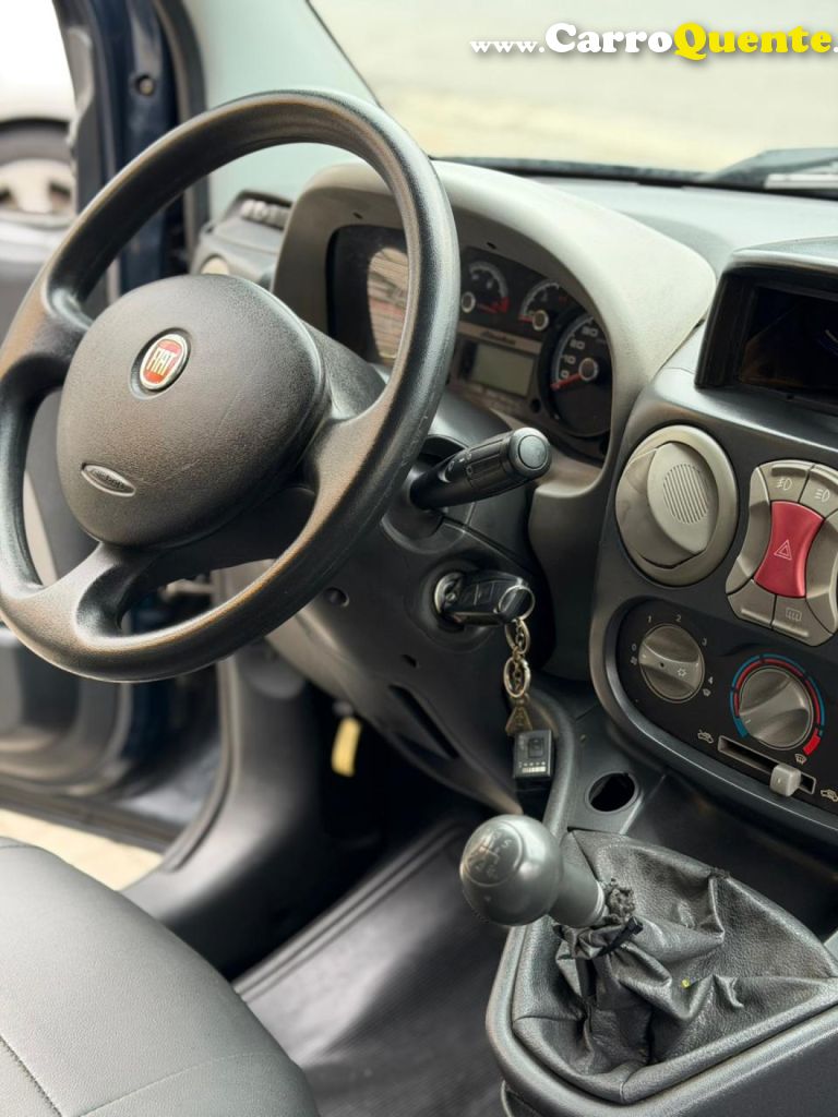 FIAT   DOBLO ADVADV TRYONLOCKER 1.8 FLEX   AZUL 2013 1.8 FLEX - Loja