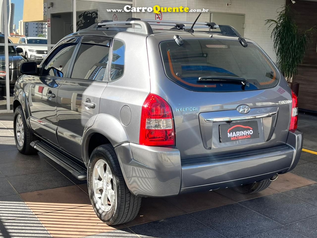 HYUNDAI   TUCSON GLS AUTOMATICO FLEX COMPLETA MULTIMIDIA OTIMO ESTADO   CINZA 2017 2.0 FLEX - Loja