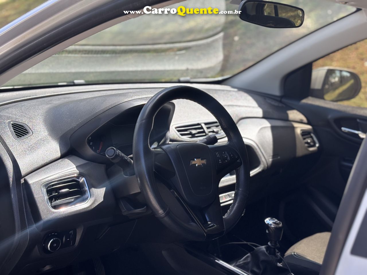 CHEVROLET   PRISMA SED. LT 1.4 8V FLEXPOWER 4P   PRATA 2019 1.4 FLEX - Loja