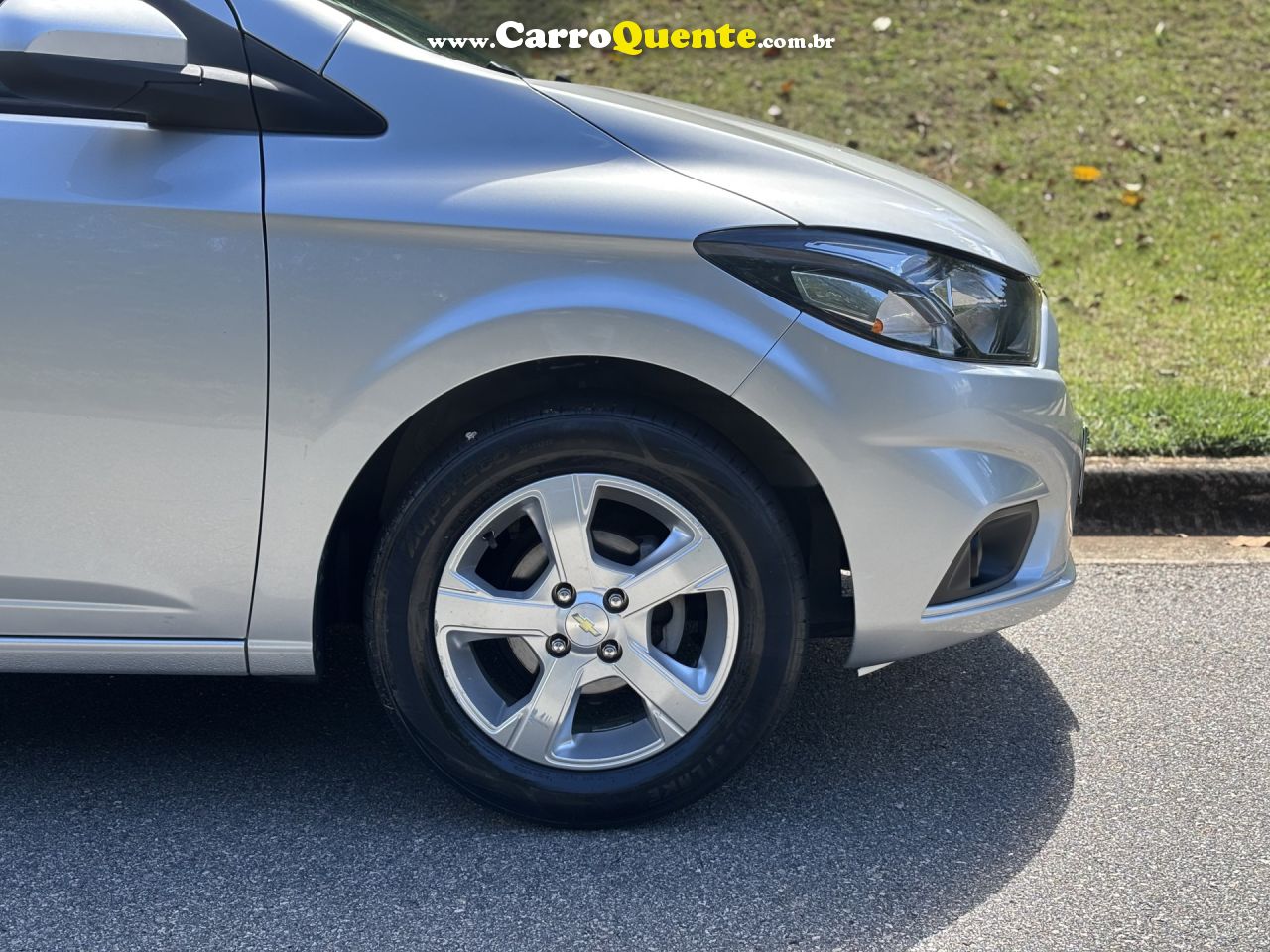 CHEVROLET   PRISMA SED. LT 1.4 8V FLEXPOWER 4P   PRATA 2019 1.4 FLEX - Loja