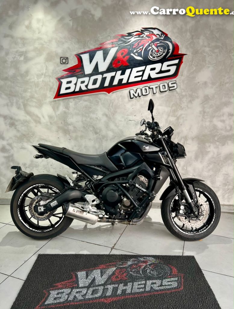 YAMAHA    MT09   PRETO 2023 1.0 GASOLINA - Loja