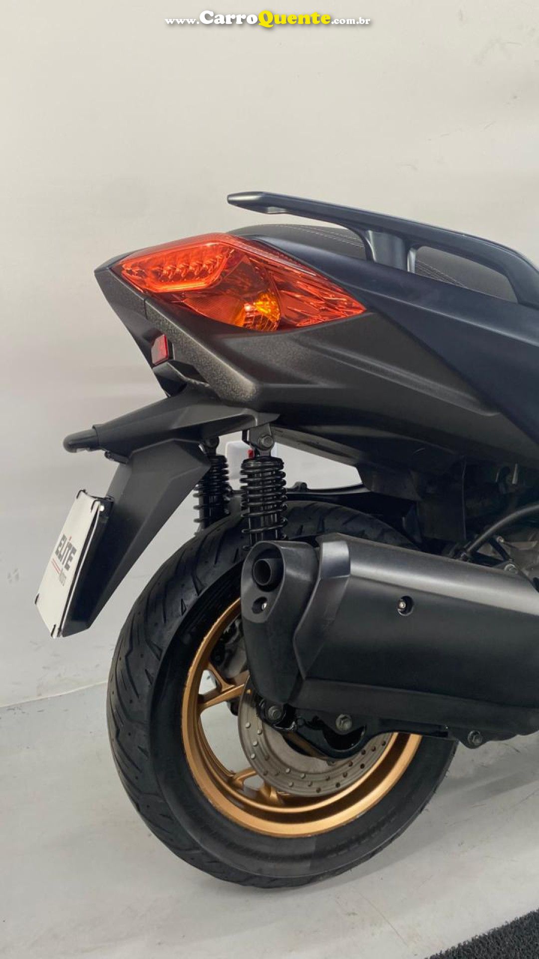 YAMAHA    XMAX 250   VERDE 2023 250 GASOLINA - Loja