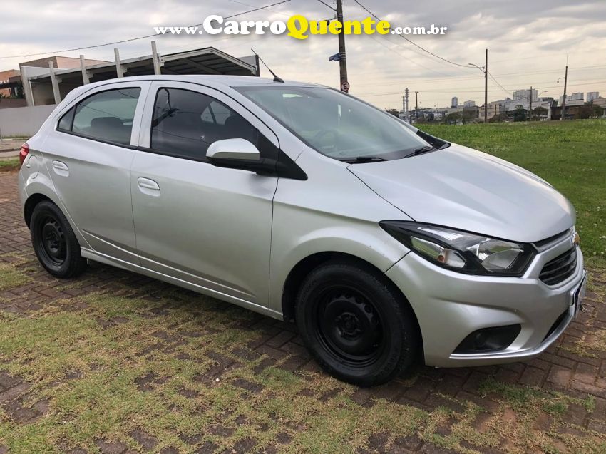 Chevrolet ONIX 1.0 MPFI LT 8V FLEX 4P MANUAL - Loja