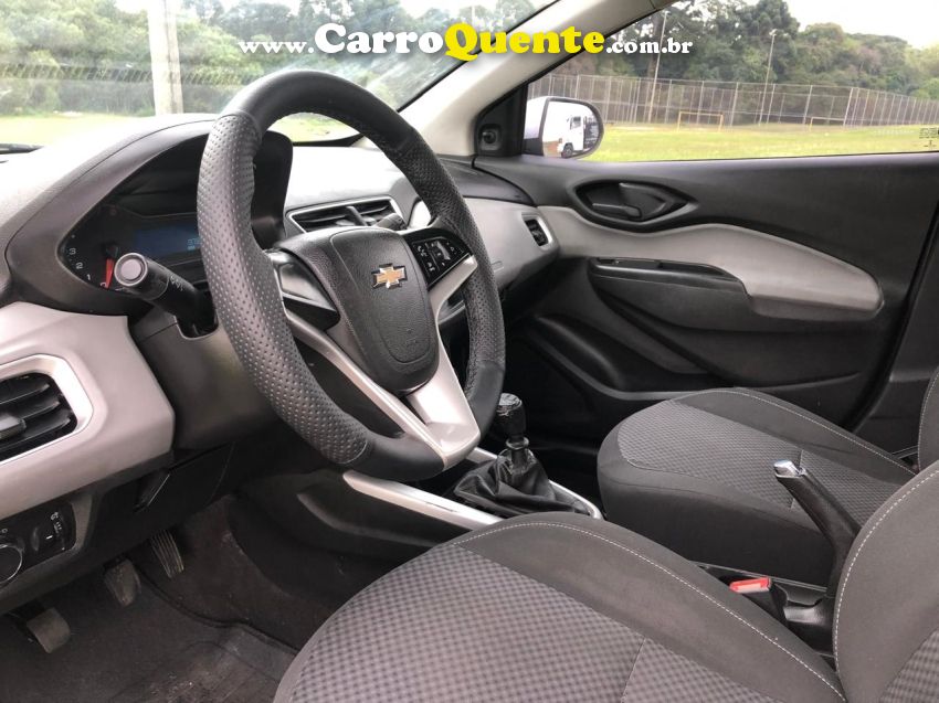 Chevrolet ONIX 1.0 MPFI LT 8V FLEX 4P MANUAL - Loja