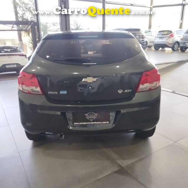 Chevrolet ONIX 1.0 MPFI JOY 8V FLEX 4P MANUAL - Loja