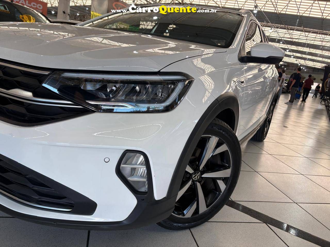 VOLKSWAGEN NIVUS 1.0 200 TSI TOTAL HIGHLINE 2024 - Loja