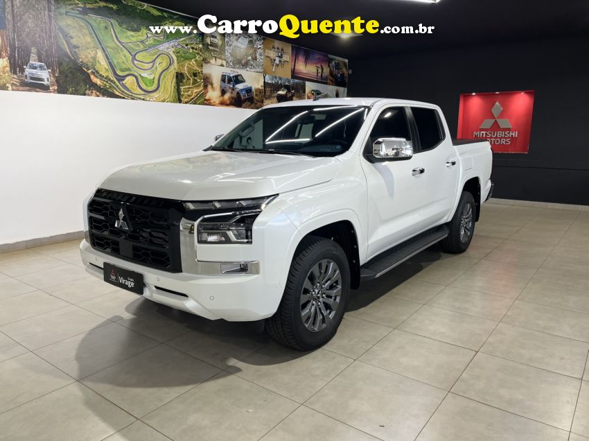 Mitsubishi TRITON 2.4 BITURBO DIESEL CD HPE-S 4X4 AUTOMÁTICO - Loja
