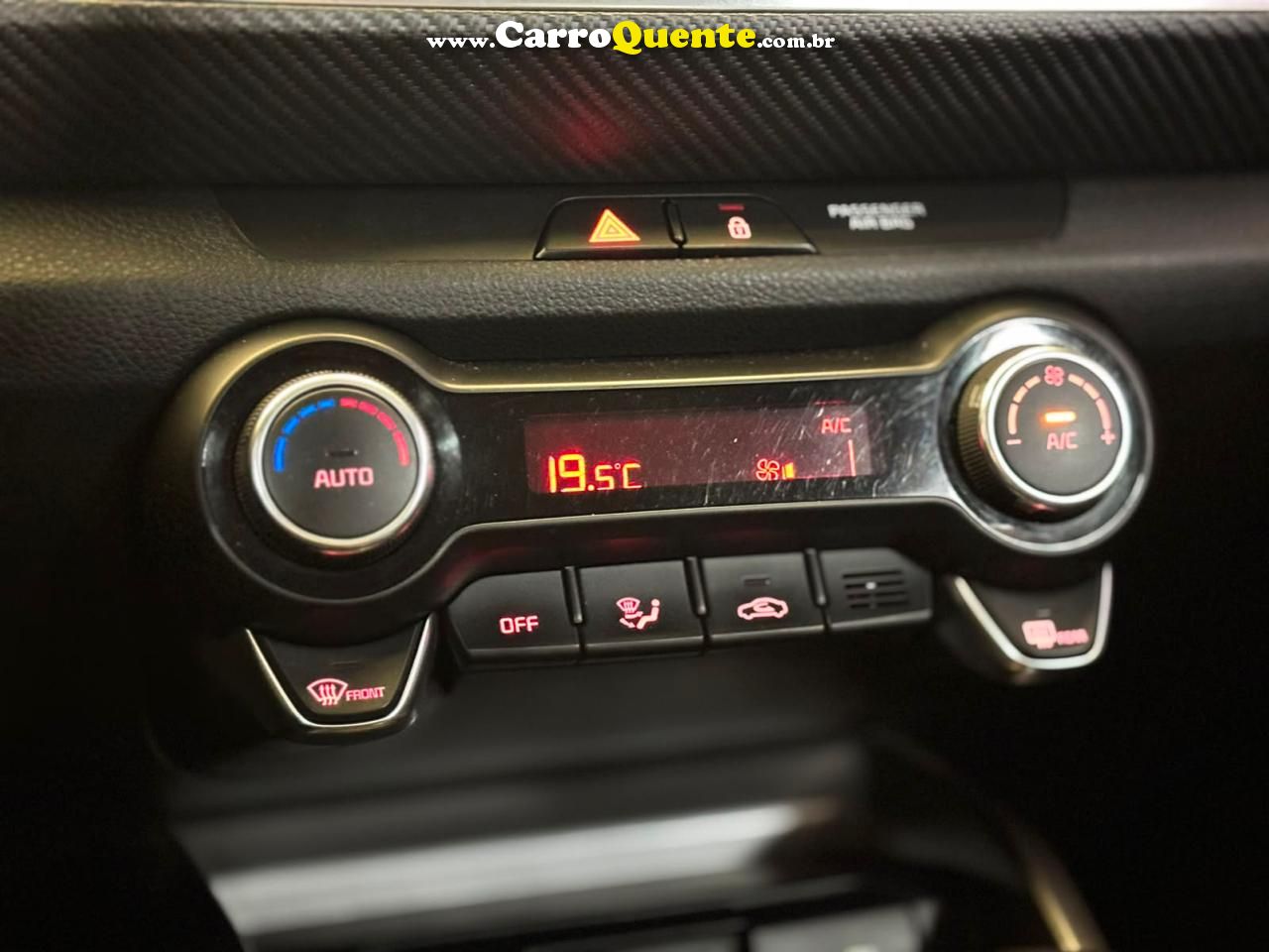 KIA STONIC 1.0 TGDI MHEV SX 2024 - Loja