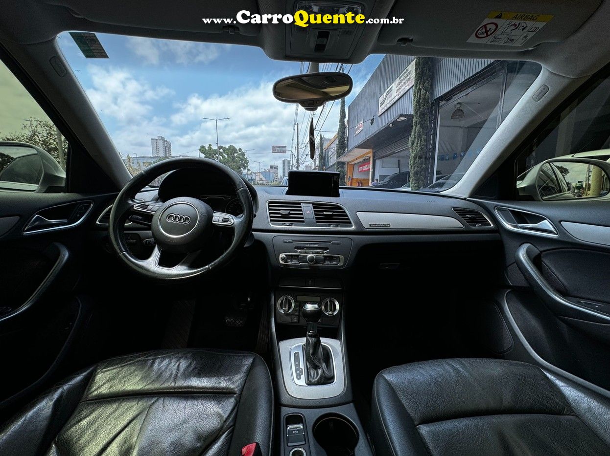 AUDI Q3 2.0 TFSI AMBIENTE QUATTRO 2015 - Loja