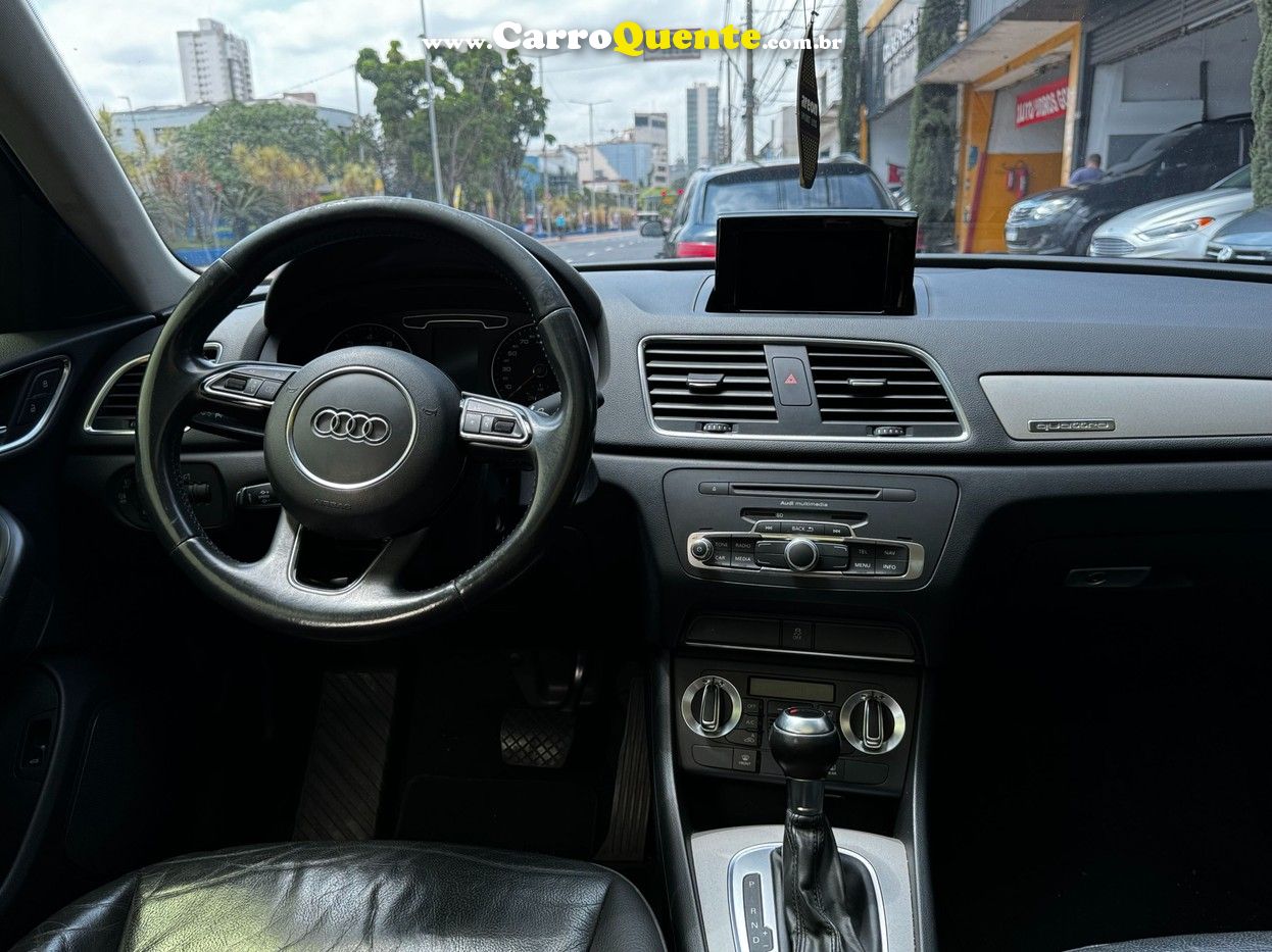 AUDI Q3 2.0 TFSI AMBIENTE QUATTRO 2015 - Loja