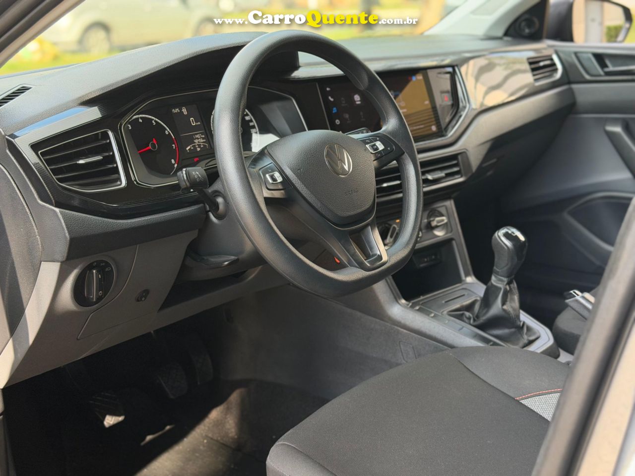 VOLKSWAGEN POLO 1.0 MPI TRACK 2025 - Loja