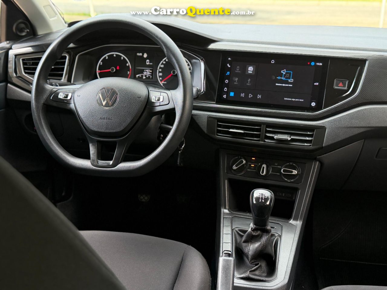 VOLKSWAGEN POLO 1.0 MPI TRACK 2025 - Loja