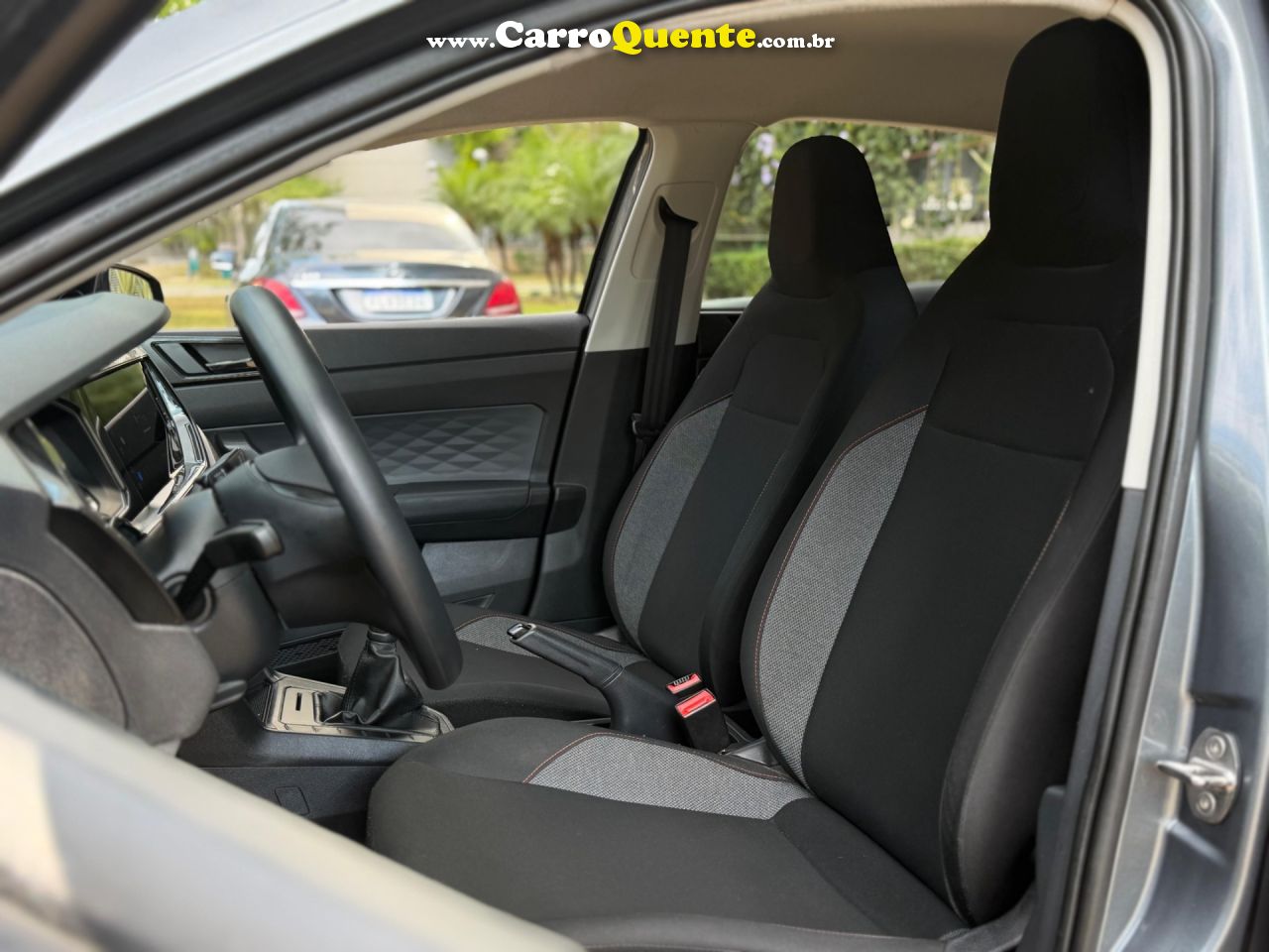 VOLKSWAGEN POLO 1.0 MPI TRACK 2025 - Loja
