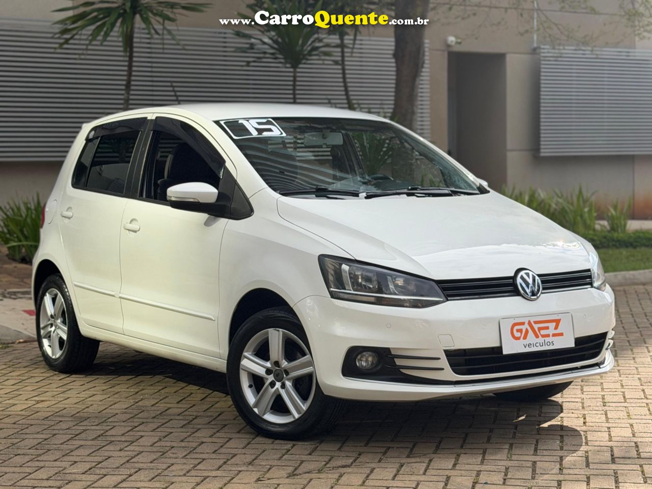 VOLKSWAGEN FOX 1.0 MI COMFORTLINE 8V 2015 - Loja