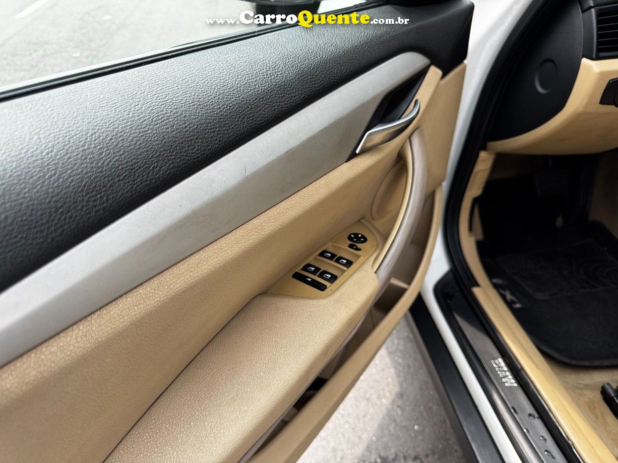 BMW X1 2.0 16V SDRIVE18I 2011 - Loja