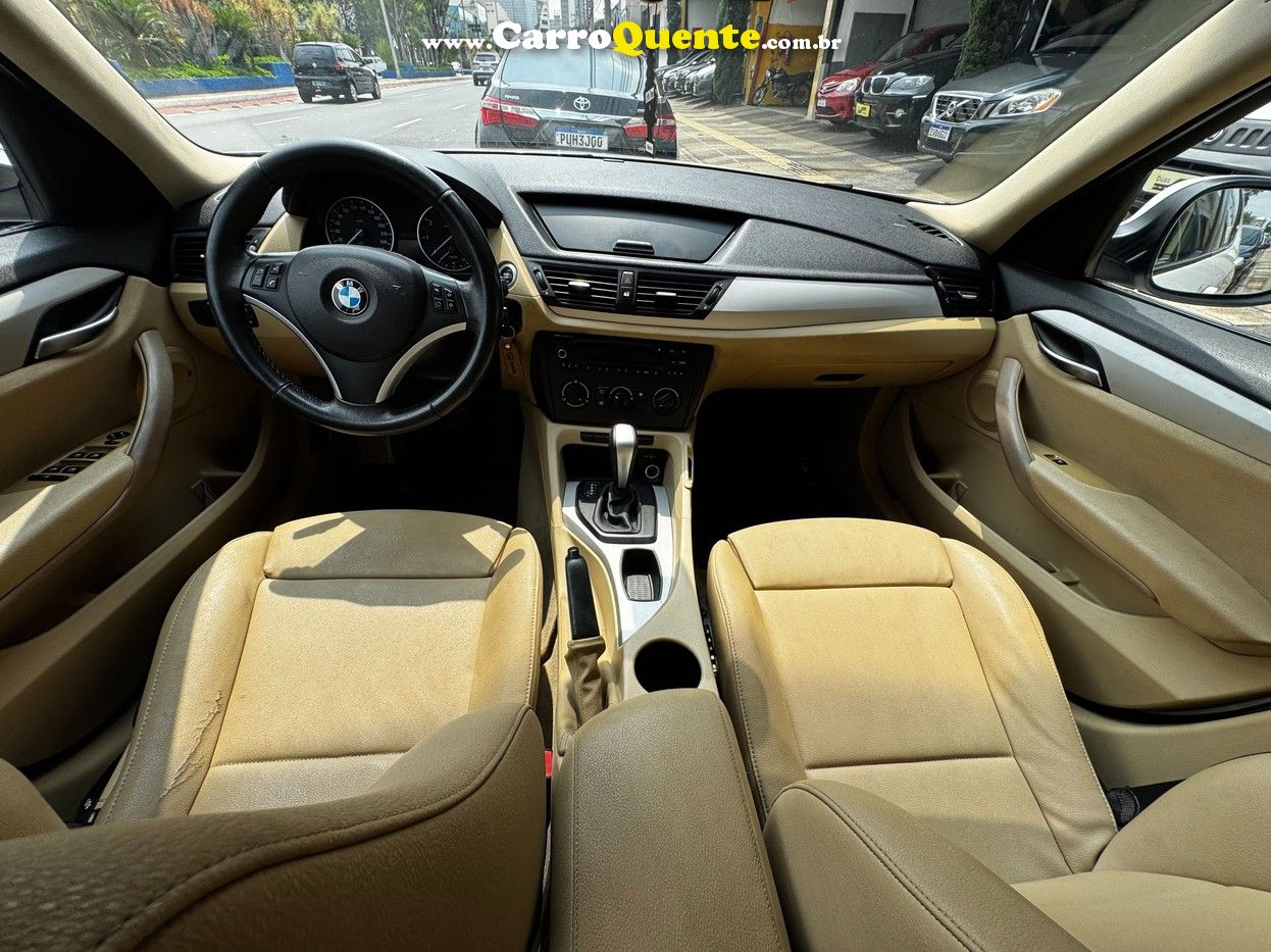 BMW X1 2.0 16V SDRIVE18I 2011 - Loja