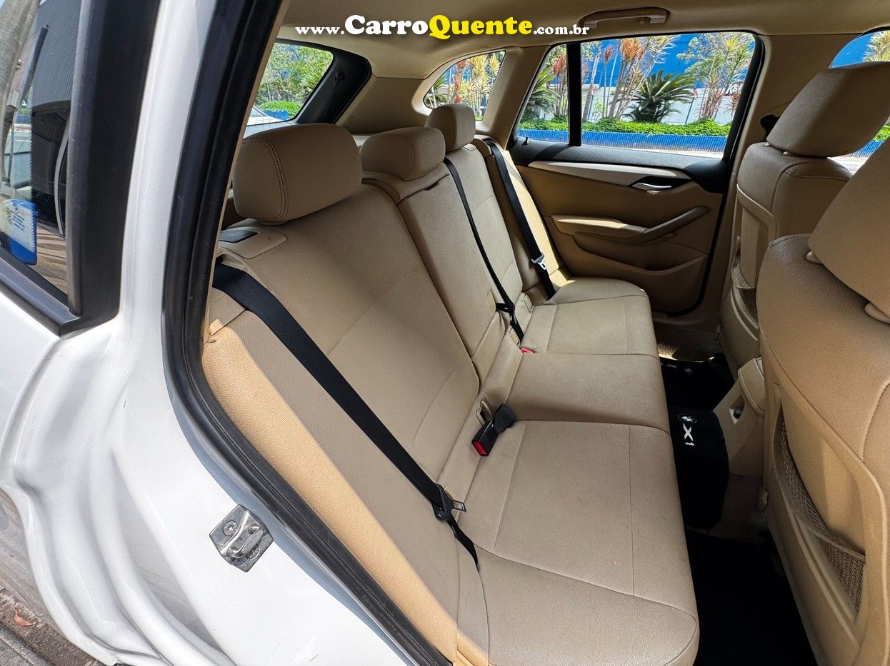 BMW X1 2.0 16V SDRIVE18I 2011 - Loja