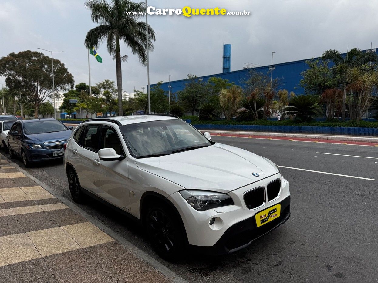 BMW X1 2.0 16V SDRIVE18I 2011 - Loja