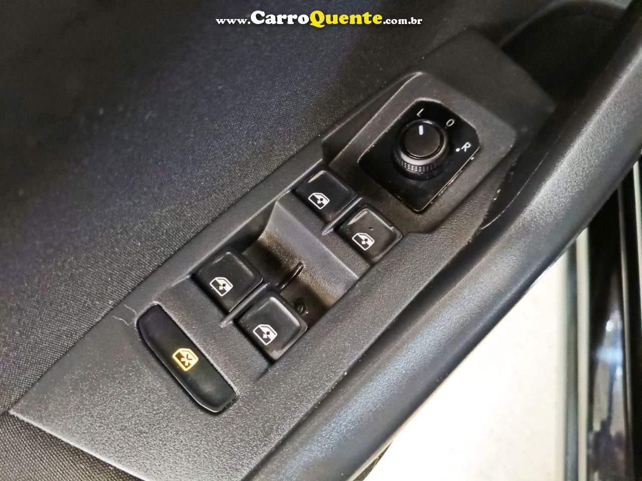 VOLKSWAGEN NIVUS 1.0 200 TSI TOTAL COMFORTLINE 2024 - Loja