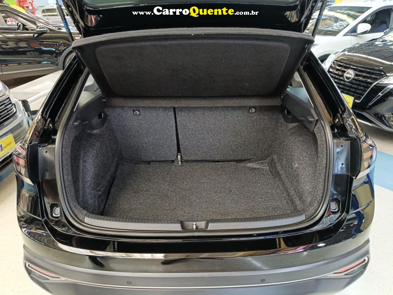 VOLKSWAGEN NIVUS 1.0 200 TSI TOTAL COMFORTLINE 2024 - Loja
