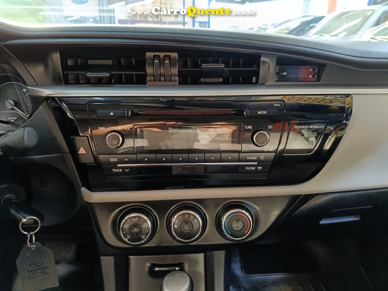 TOYOTA COROLLA 1.8 GLI 16V 2017 - Loja