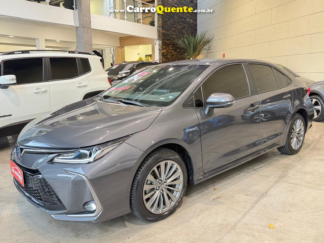 TOYOTA COROLLA 1.8 VVT-I ALTIS PREMIUM HIBRIDO 2024 - Loja