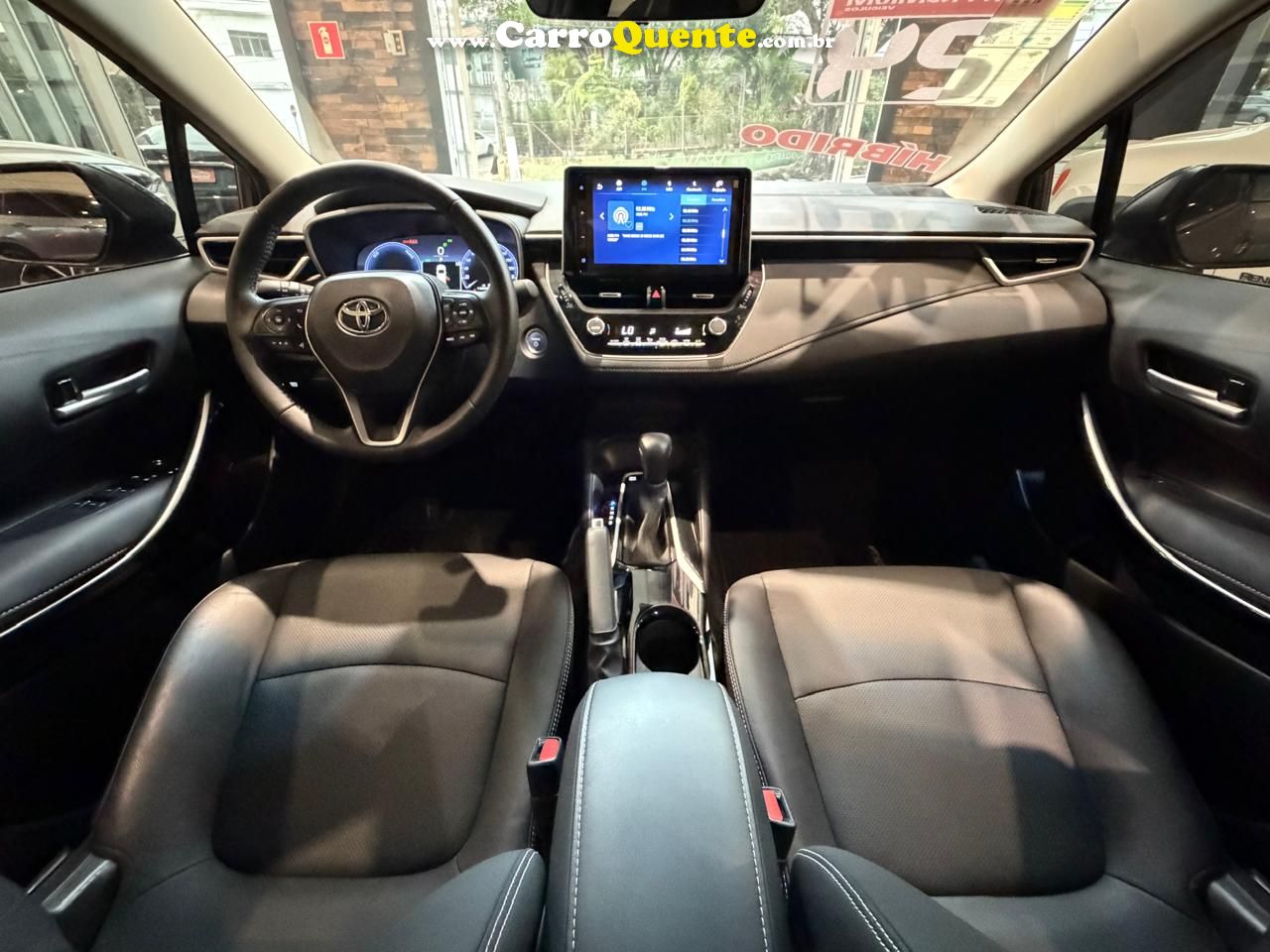 TOYOTA COROLLA 1.8 VVT-I ALTIS PREMIUM HIBRIDO 2024 - Loja