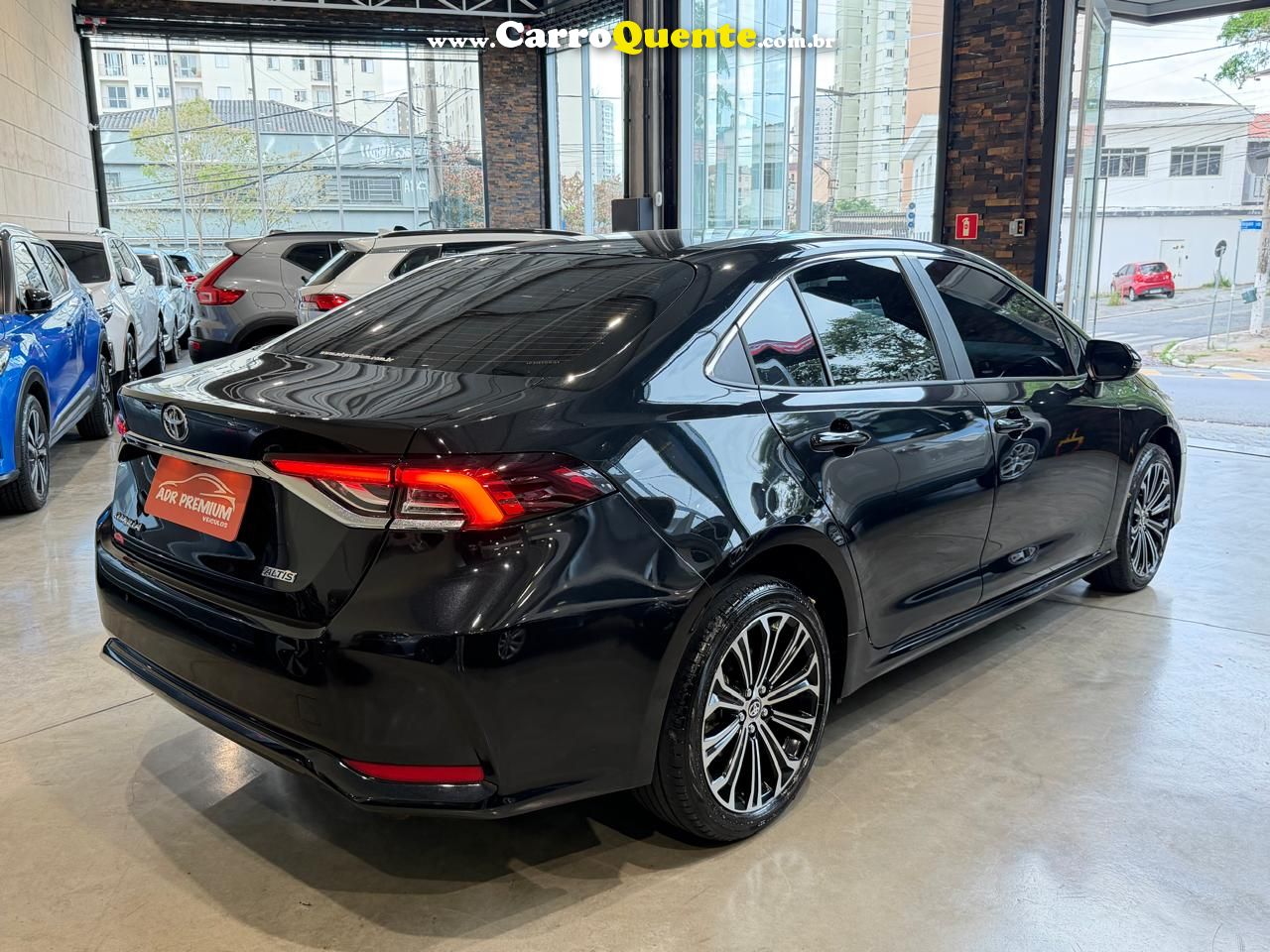 TOYOTA COROLLA 1.8 VVT-I ALTIS PREMIUM 2023 - Loja