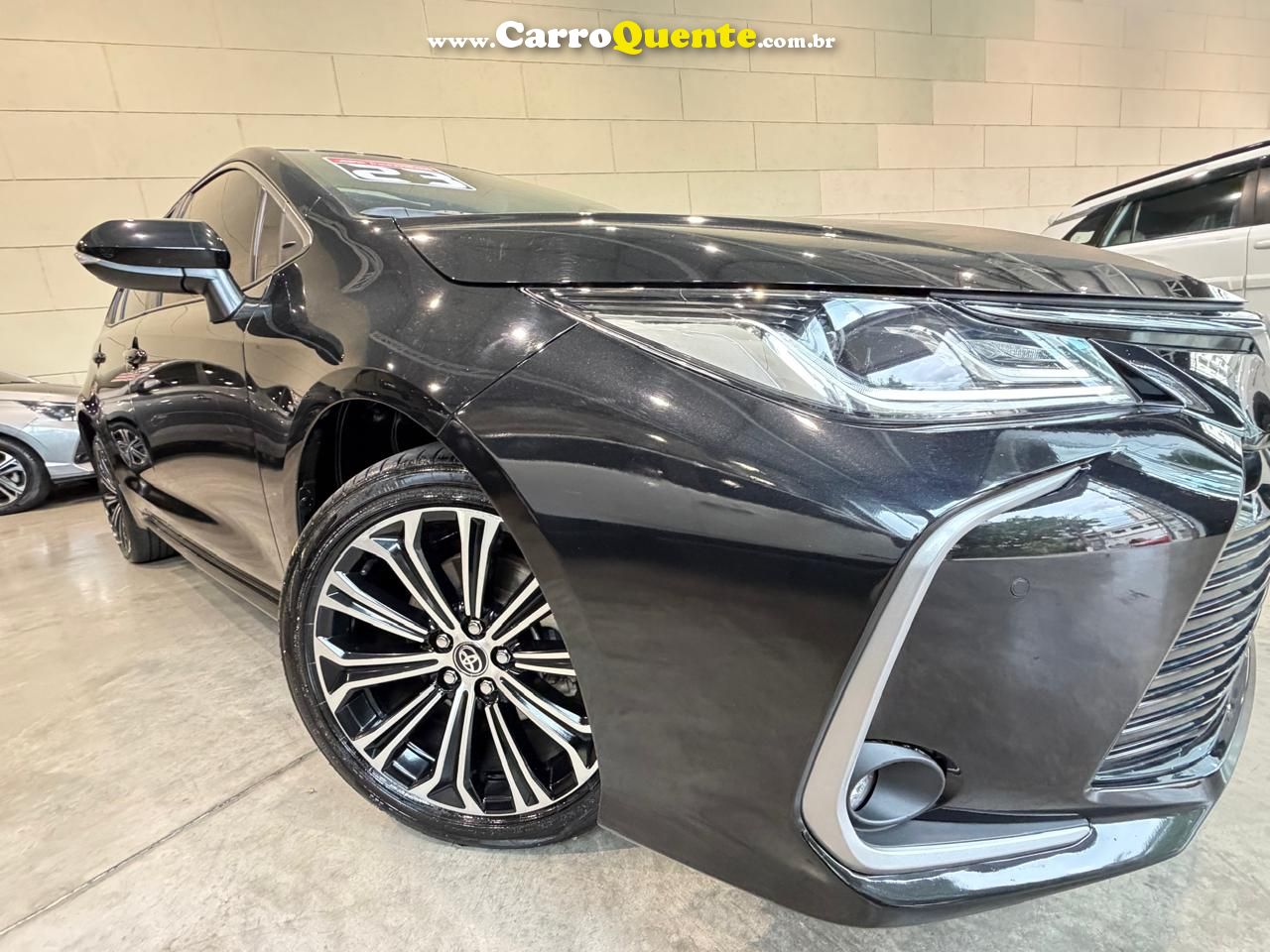 TOYOTA COROLLA 1.8 VVT-I ALTIS PREMIUM 2023 - Loja