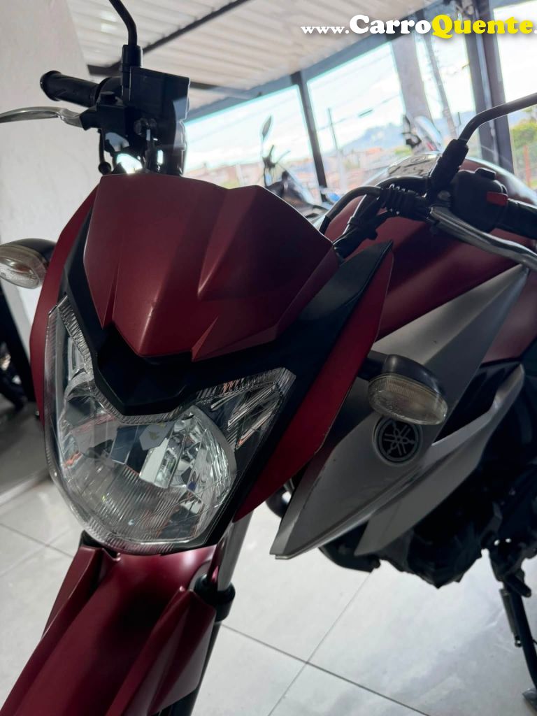 YAMAHA    YS 150 FAZER SED   VERMELHO 2019 150 FLEX - Loja