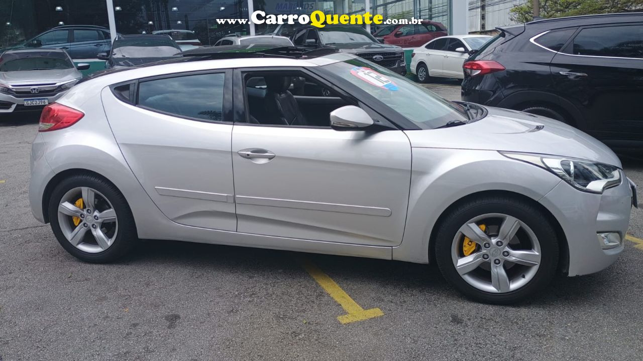HYUNDAI   VELOSTER 1.6 16V  140CV AUT.   PRATA 2012 1.6 GASOLINA - Loja