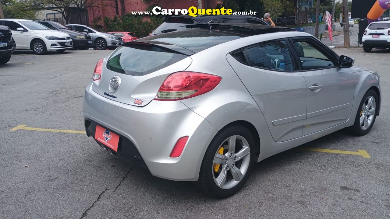 HYUNDAI   VELOSTER 1.6 16V  140CV AUT.   PRATA 2012 1.6 GASOLINA - Loja