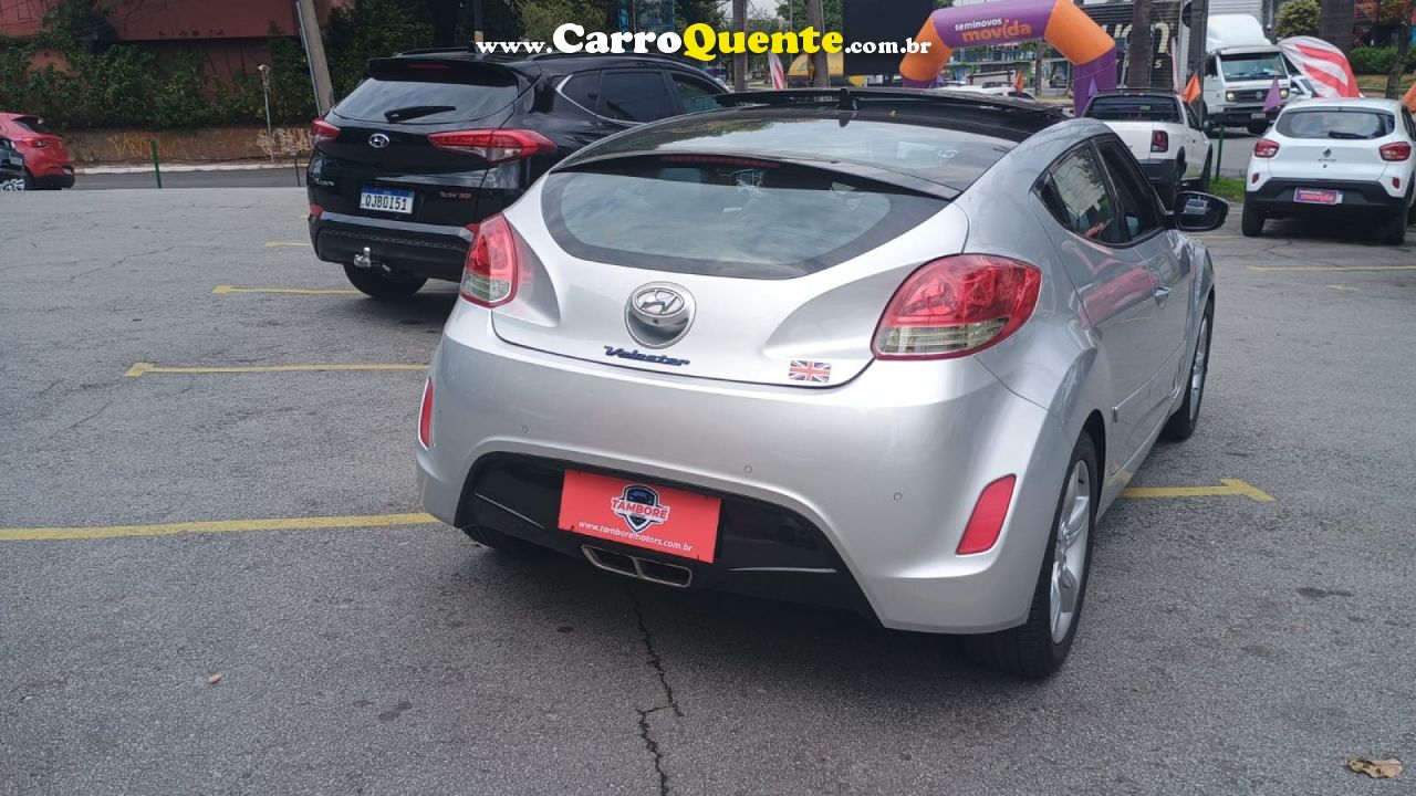 HYUNDAI   VELOSTER 1.6 16V  140CV AUT.   PRATA 2012 1.6 GASOLINA - Loja