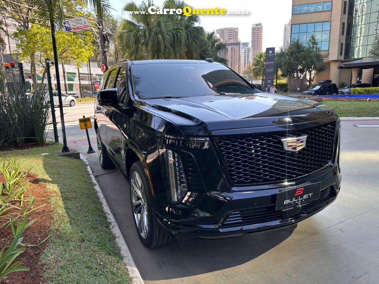 CADILLAC   6.2 V8 GASOLINA SPORT 4WD AUTO   PRETO 2025 6.2 GASOLINA - Loja