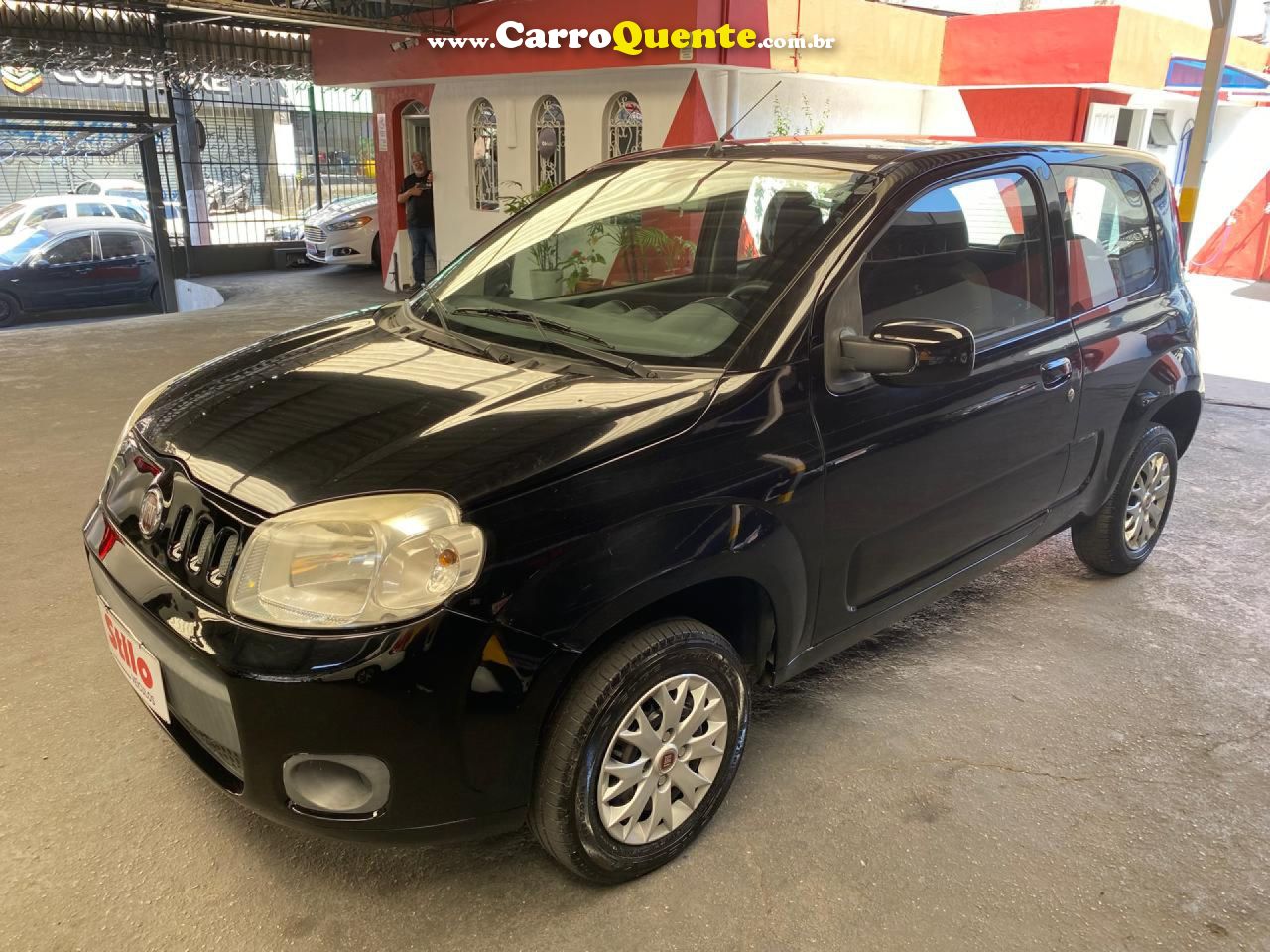 FIAT   UNO VIVACE 1.0 EVO FIRE FLEX 8V 3P   PRETO 2012 1.0 FLEX - Loja