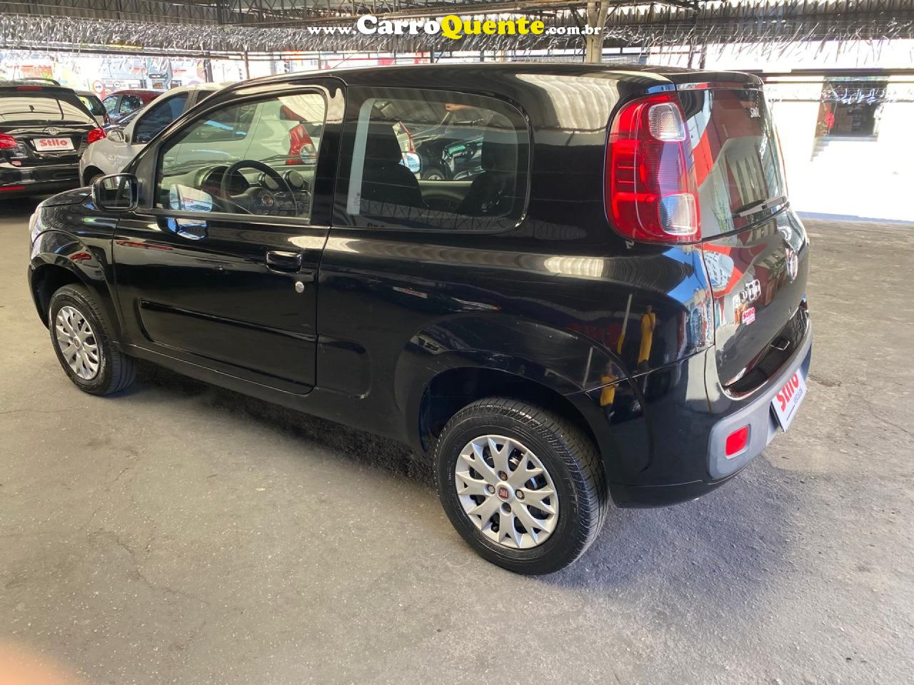 FIAT   UNO VIVACE 1.0 EVO FIRE FLEX 8V 3P   PRETO 2012 1.0 FLEX - Loja