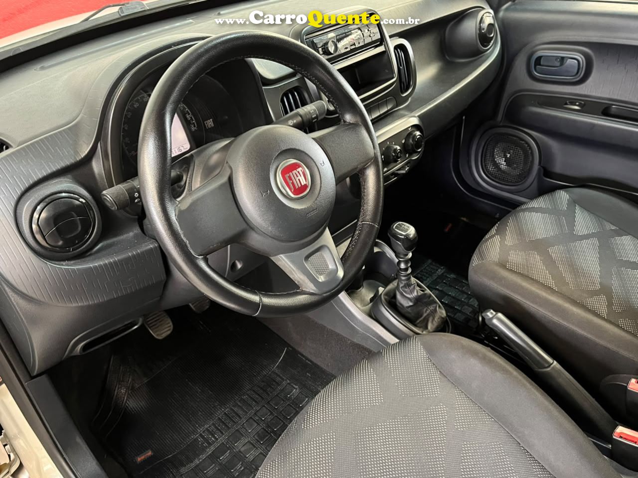 FIAT   MOBI LIKE 1.0 FIRE FLEX 5P.   BRANCO 2018 1.0 FLEX - Loja
