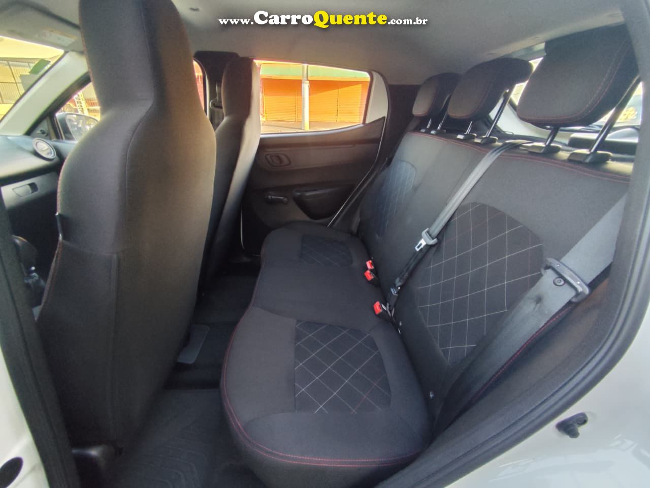 RENAULT   KWID ZEN 1.0 FLEX 12V 5P MEC.   BRANCO 2024 1.0 FLEX - Loja