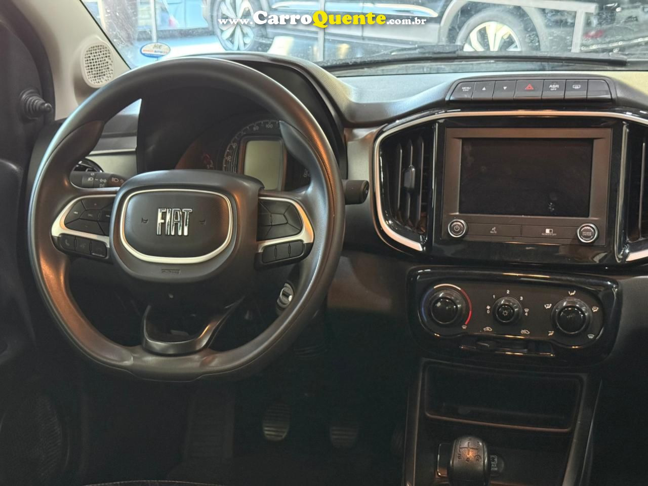 FIAT   MOBI TREKKING 1.0 FLEX 5P.   BRANCO 2026 1.0 FLEX - Loja