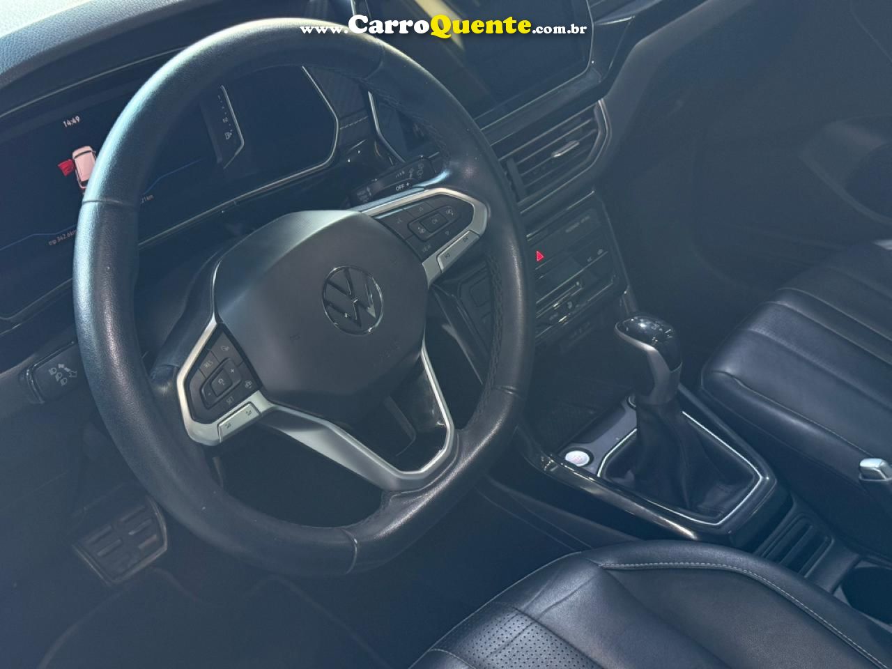 VOLKSWAGEN   T-CROSS HIGHLINE 1.4 TSI FLEX 16V 5P AUT   BRANCO 2025 1.4 FLEX - Loja