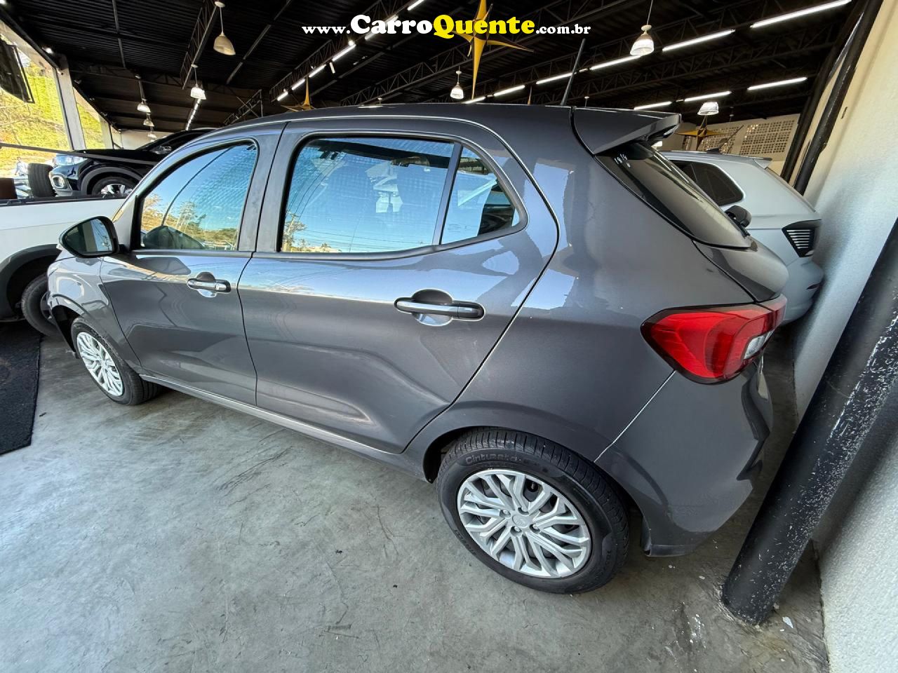 FIAT   ARGO DRIVE 1.0 6V FLEX   CINZA 2026 1.0 FLEX - Loja