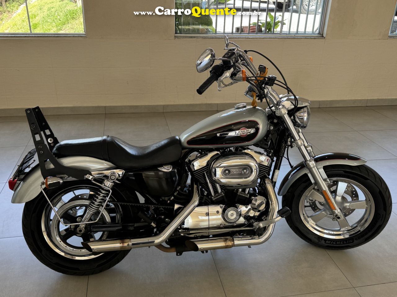 HARLEY-DAVIDSON   XL1200C   PRATA 2015 1200 GASOLINA - Loja