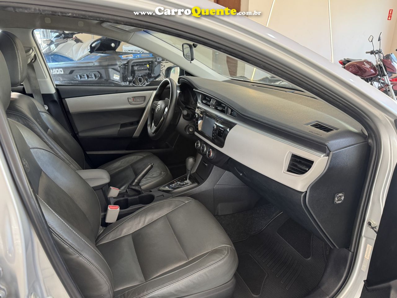 TOYOTA   COROLLA GLI UPPER 1.8 FLEX 16V AUT.   PRATA 2017 1.8 FLEX - Loja