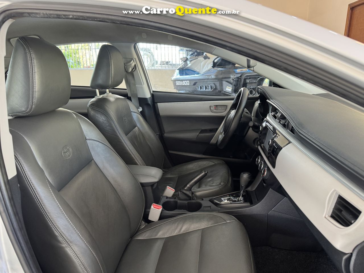 TOYOTA   COROLLA GLI UPPER 1.8 FLEX 16V AUT.   PRATA 2017 1.8 FLEX - Loja