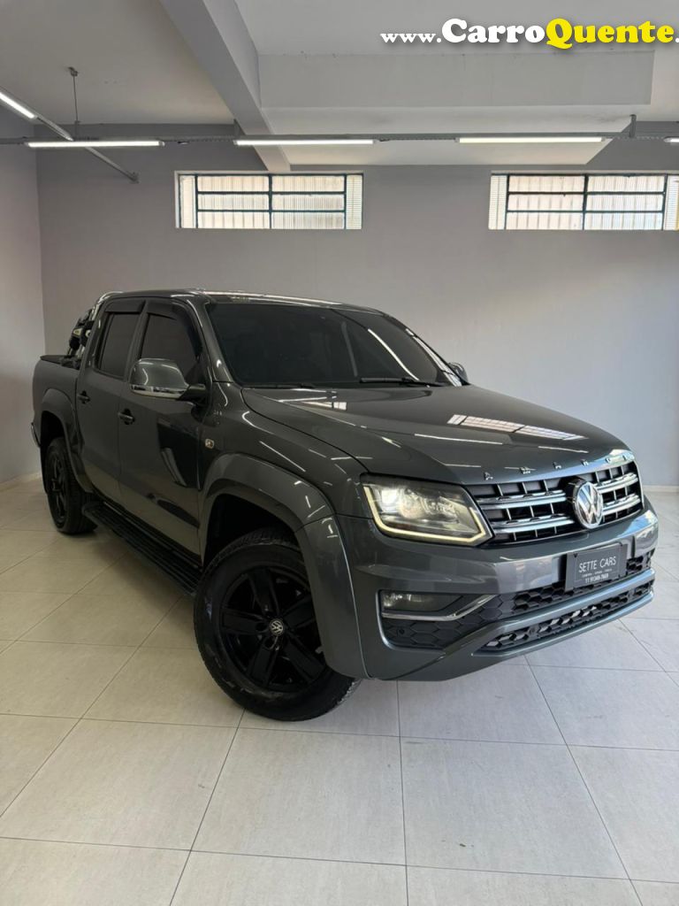 VOLKSWAGEN   AMAROK HIGH.CD 2.0 16V TDI 4X4 DIES. AUT   CINZA 2017 2.0 DIESEL - Loja