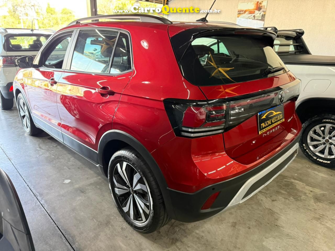 VOLKSWAGEN   T-CROSS 200 TSI 1.0  FLEX 12V 5P AUT.   VERMELHO 2025 1.0 FLEX - Loja