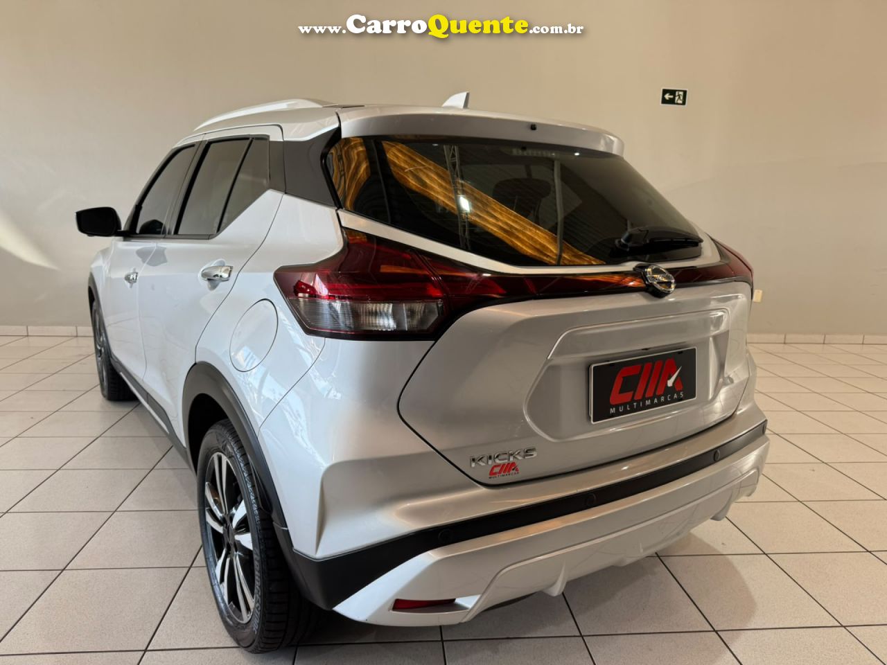 NISSAN   KICKS EXCLUSIVE 1.6 16V FLEX AUT.   PRATA 2022 1.6 FLEX - Loja