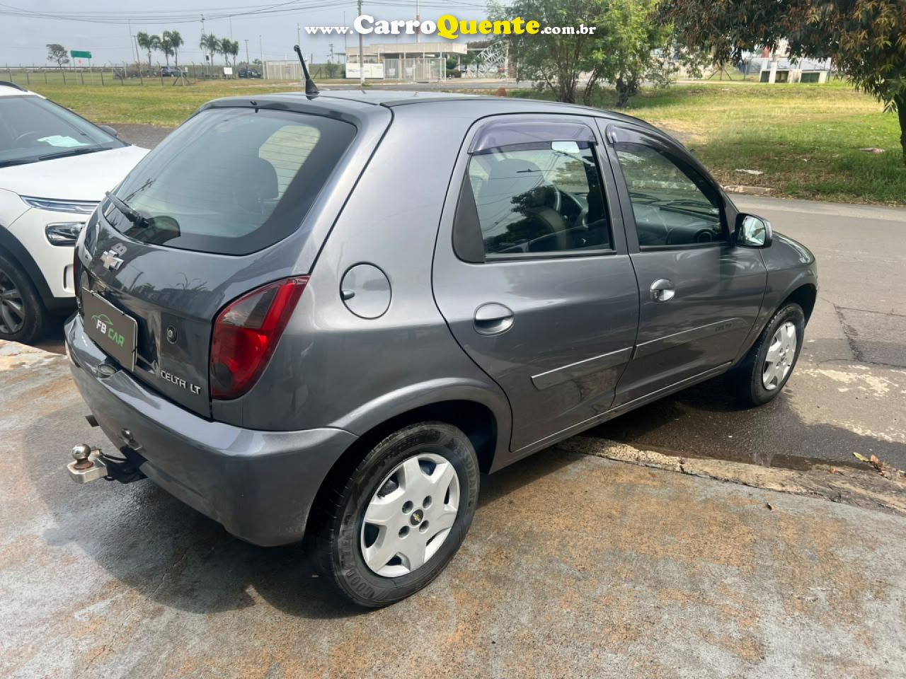 CHEVROLET   CELTA SPIRIT LT 1.0 MPFI 8V FLEXP. 5P   CINZA 2013 1.0 FLEX - Loja